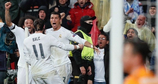 Ronaldonun 3 Golüyle Real Madrid Yarı Finalde galerisi resim 3