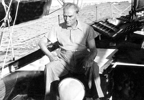 Görmediğiniz fotoğraflarıyla Atatürk galerisi resim 6
