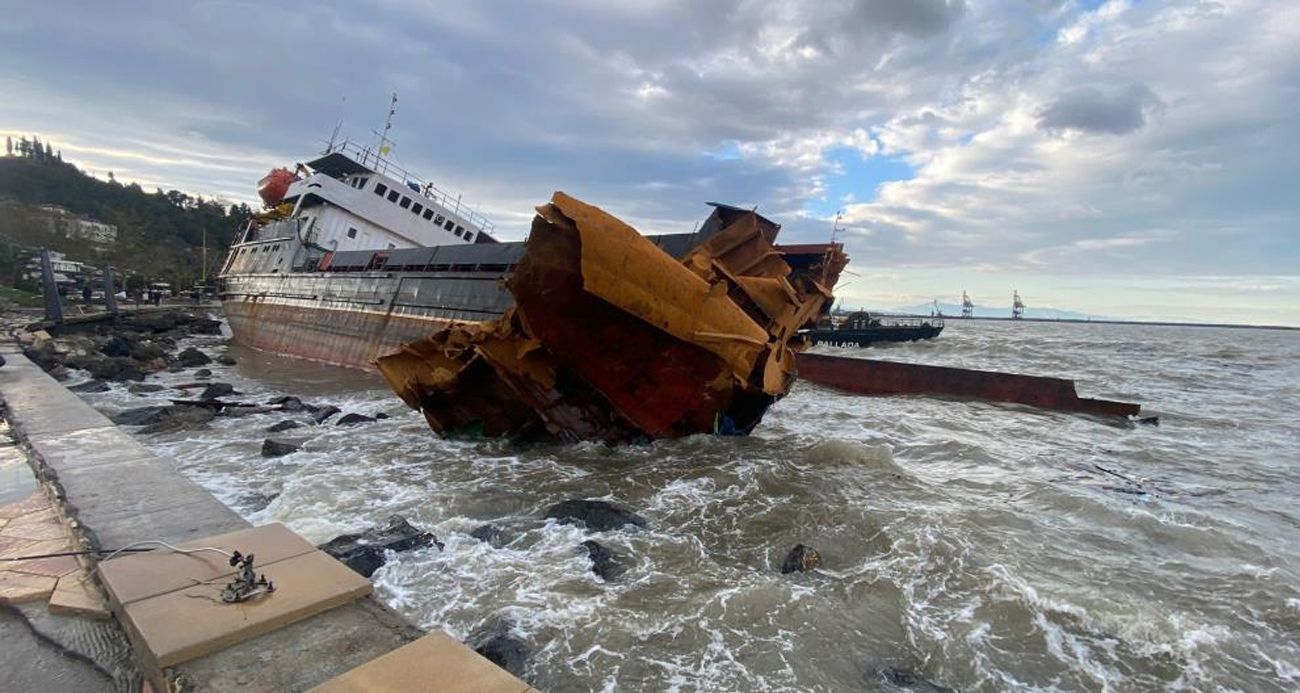 Zonguldak'ta kaybolan kuru yük gemisi battı!