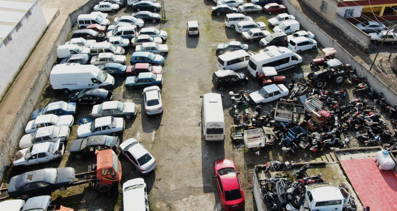 Diyarbakır’da yedieminde 80 milyon değerindeki araçlar sahibini bekliyor