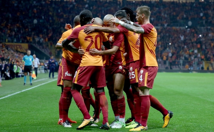Galatasaray'da Derbinin Faturası Oyunculara Kesildi!
