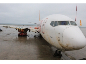 Trabzon’da Pistten Çıkan Uçak Hurdaya Ayrılacak