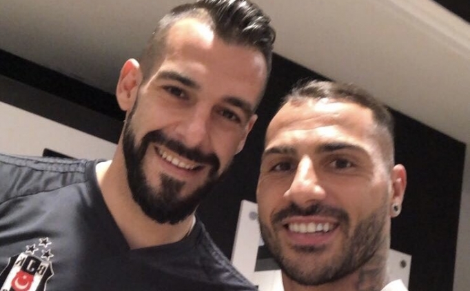 Quaresma'dan Negredo Paylaşımı: 