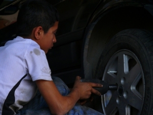Aü “Çocuk İşçiliği İle Mücadele Eylem Planı” Hazırlıyor