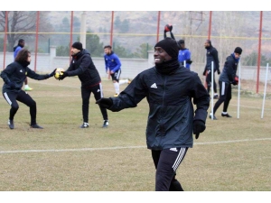 Evkur Yeni Malatyaspor Demir Grup Sivasspor’u Kanatlardan Yıkacak