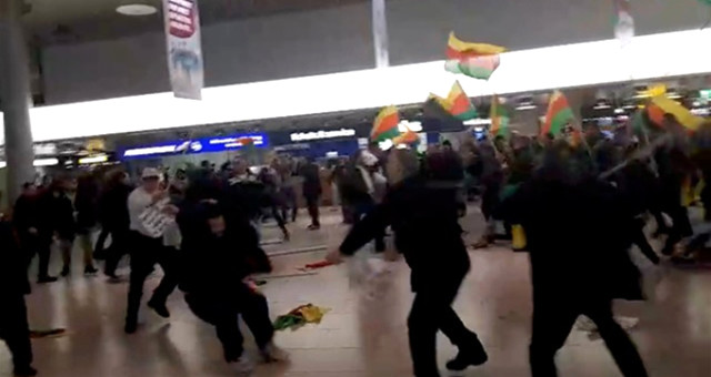 Terör Örgütü Pkk Yandaşları Düsseldorf Havalimanında Türk Yolculara Saldırdı
