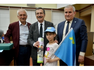 Kırım Türkü Çocuklardan Ataç’a Ziyaret
