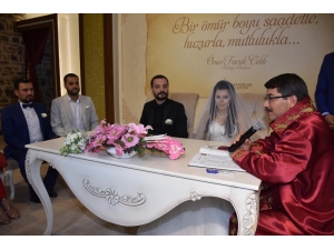 Başkan Çelik’ten Yeni Evli Çiftlere Dualı Mesir