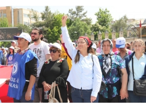 Karaman’da 1 Mayıs Emek Ve Dayanışma Günü Kutlandı