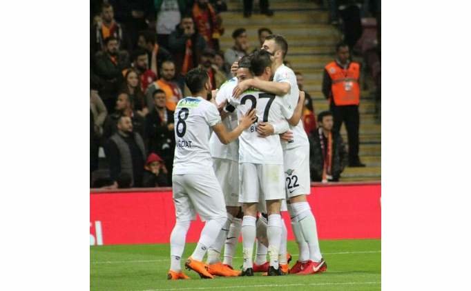 Akhisarspor'da Galatasaray Maçı Biletleri Satışa Çıkıyor