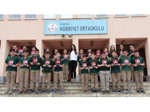 Askerler İçin Yazdılar