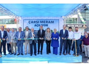 ’Çarşı Meram’ İş Merkezi Törenle Açıldı