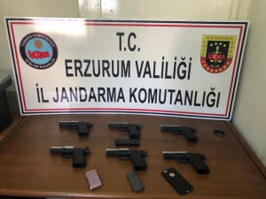 Erzurum’da Silah Kaçakçılarına Operasyon: 6 Kişi Gözaltı