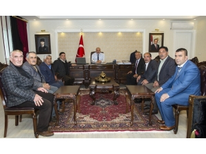 Mahalle Muhtarlarından Vali Zorluoğlu’na Teşekkür Ziyareti