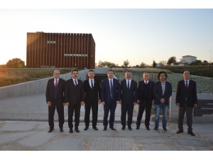 Sayıştay Başkanı Seyit Ahmet Baş, Troya Müzesini Ziyaret Etti