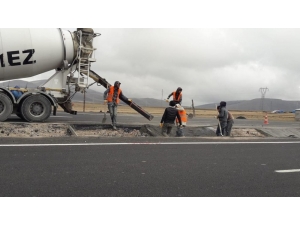 Kars-digor-tuzluca Bölünmüş Yolu Tamamlanıyor