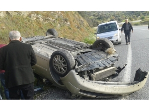 Takla Atan Aracın Şoförü Ölümden Döndü