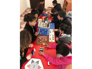 Köy Okulunda Zeka Oyunları Sınıfı Açıldı