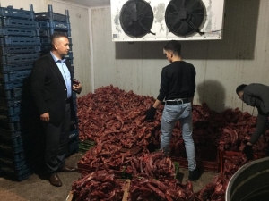 Mersin’de 1 Ton Kaçak Kesilmiş Tavuk Eti Ele Geçirildi