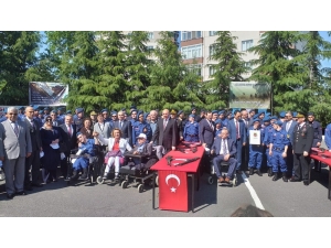 Engelli Gençler Askerlik Sevincini Yaşadı