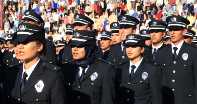 İçişleri Bakanı Soylu Duyurdu: 3 Bin Kadın Polis Alıyoruz
