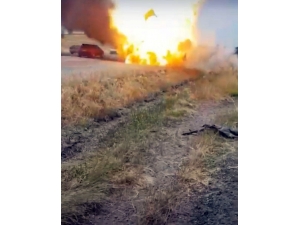 Diyarbakır’da Alev Alan Lpg’li Araç Bomba Gibi Patladı