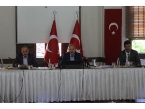 İçişleri Bakanı Süleyman Soylu: "Tunceli’de 5 Terörist Mağarada Kıstırıldı"