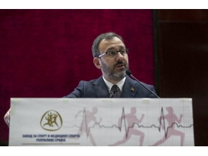 Bakan Kasapoğlu’ndan Milli Haltercilere Tebrik Mesajı