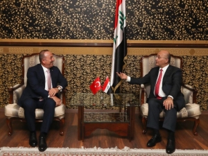 Bakan Çavuşoğlu, Irak Cumhurbaşkanı İle Görüştü