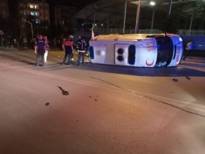İl Sağlık Müdüründen Kazada Yaralanan 112 Personeline Geçmiş Olsun Mesajı