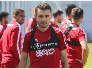 Emre Kılınç: "Trabzonspor’u Kesinlikle Yeneceğiz"