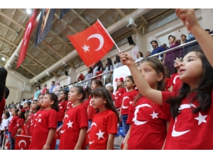 "Minik Mehteranlar" Büyük Beğeni Topladı