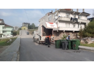 Çöp Konteynerleri Dezenfekte Ediliyor