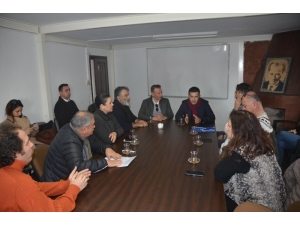Kuşadası’nda Herkes Taşın Altına Elini Koyacak