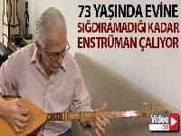 Evine sığdıramayacağı kadar çok enstrüman çalıyor