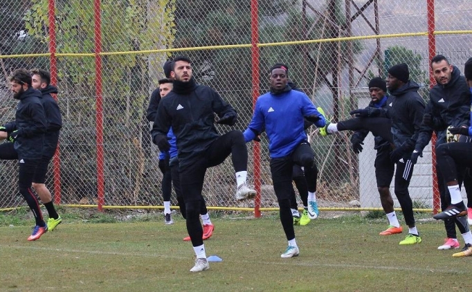 Yeni Malatyaspor, Göztepe Maçı Için Galibiyete Şartlandı
