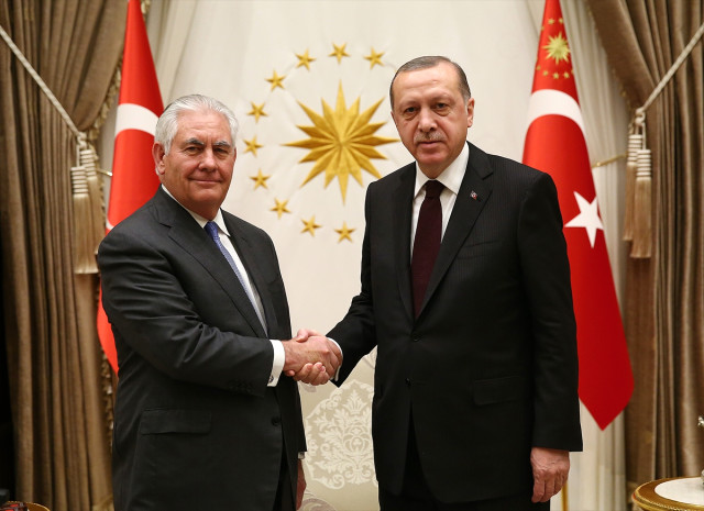 Dünya Basını Tillerson'ın Türkiye Ziyaretini Böyle Gördü: Ankara Çok Öfkeli, Abd'nin İşi Zor