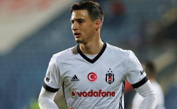 Matej Mitrovic Için Lazio Iddiası!