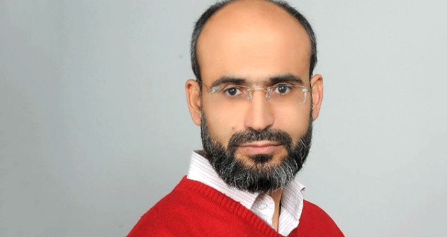 'eşofman Giyen Kız Öğrenci Zina Yapmıştır'' Diyen Felsefe Öğretmeni Meslekten İhraç Edildi