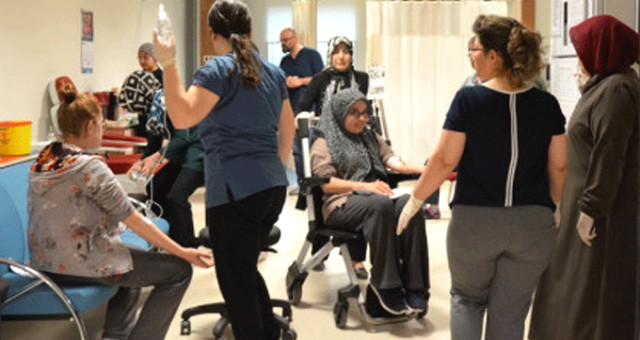 Lisede Gıda Zehirlenmesi! Müdür, 3 Öğretmen Ve 167 Öğrenci Hastanelik Oldu