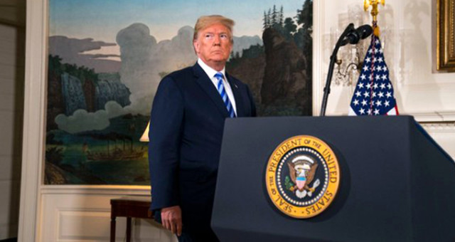 Trump İran Kararını Canlı Yayında Duyurdu: Anlaşmadan Çekiliyoruz!