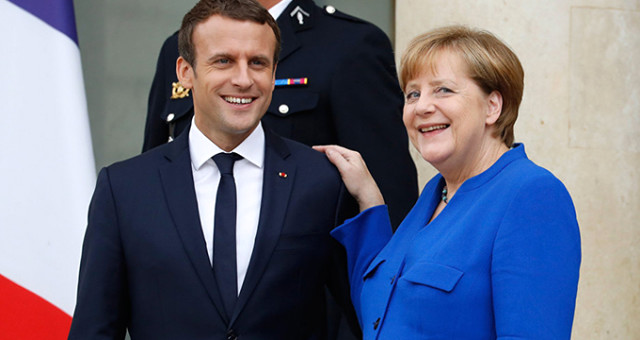 Merkel: Avrupa Artık Kendisini Korumak İçin Abd'ye Dayanamaz