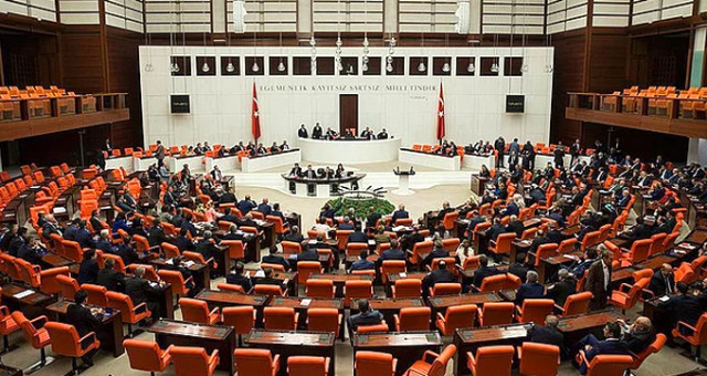 İşte Ak Parti'de Liste Dışı Kalan 147 Milletvekili