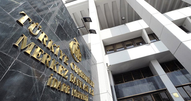 Dolardaki Hızlı Yükseliş Sonrası Merkez Bankası Faizleri Yükseltti