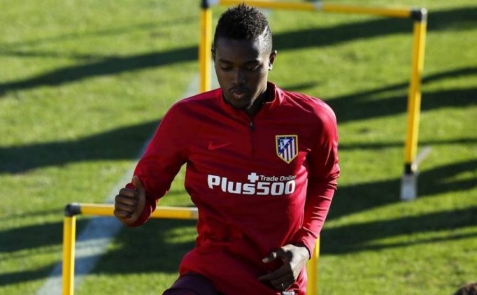 Kayserispor, Atletico Madrid'den Mensah'ı Resmen Açıkladı