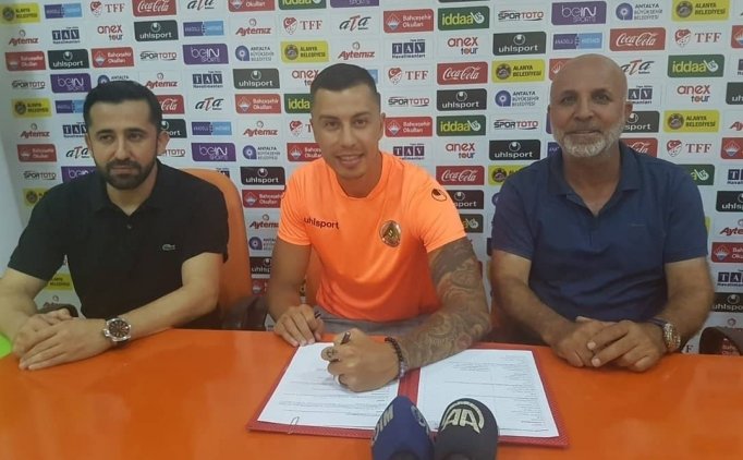 Alanyaspor, Emre Güral'ı Kadrosuna Kattı