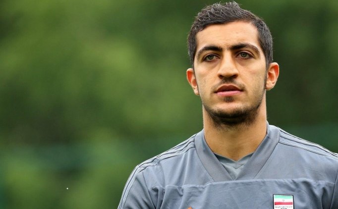 İranlı Stoper Hosseini, Trabzonspor'a Imzaya Geldi