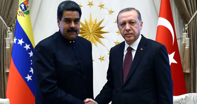 Başkan Erdoğan, Venezuela Başkanı Maduro'yu Arayarak Geçmiş Olsun Dileğinde Bulundu