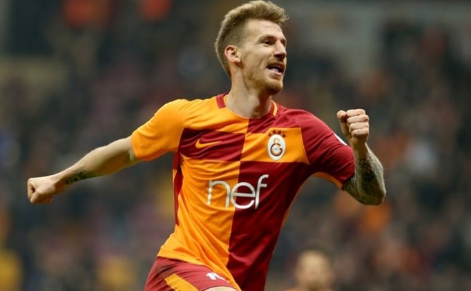 Serdar Aziz'den Stoke City'e Ret!
