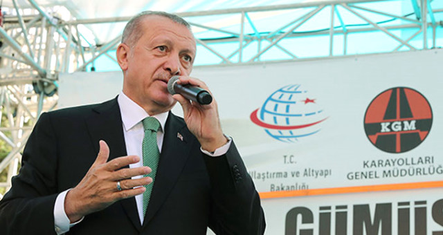 Başkan Erdoğan'dan Sert Dolar Çıkışı: Saldırılara Rağmen Büyüyeceğiz